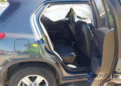 2022 Chevrolet Trax Awd Lt z USA, uszkodzony, nr VIN KL7CJPSMXNB560927